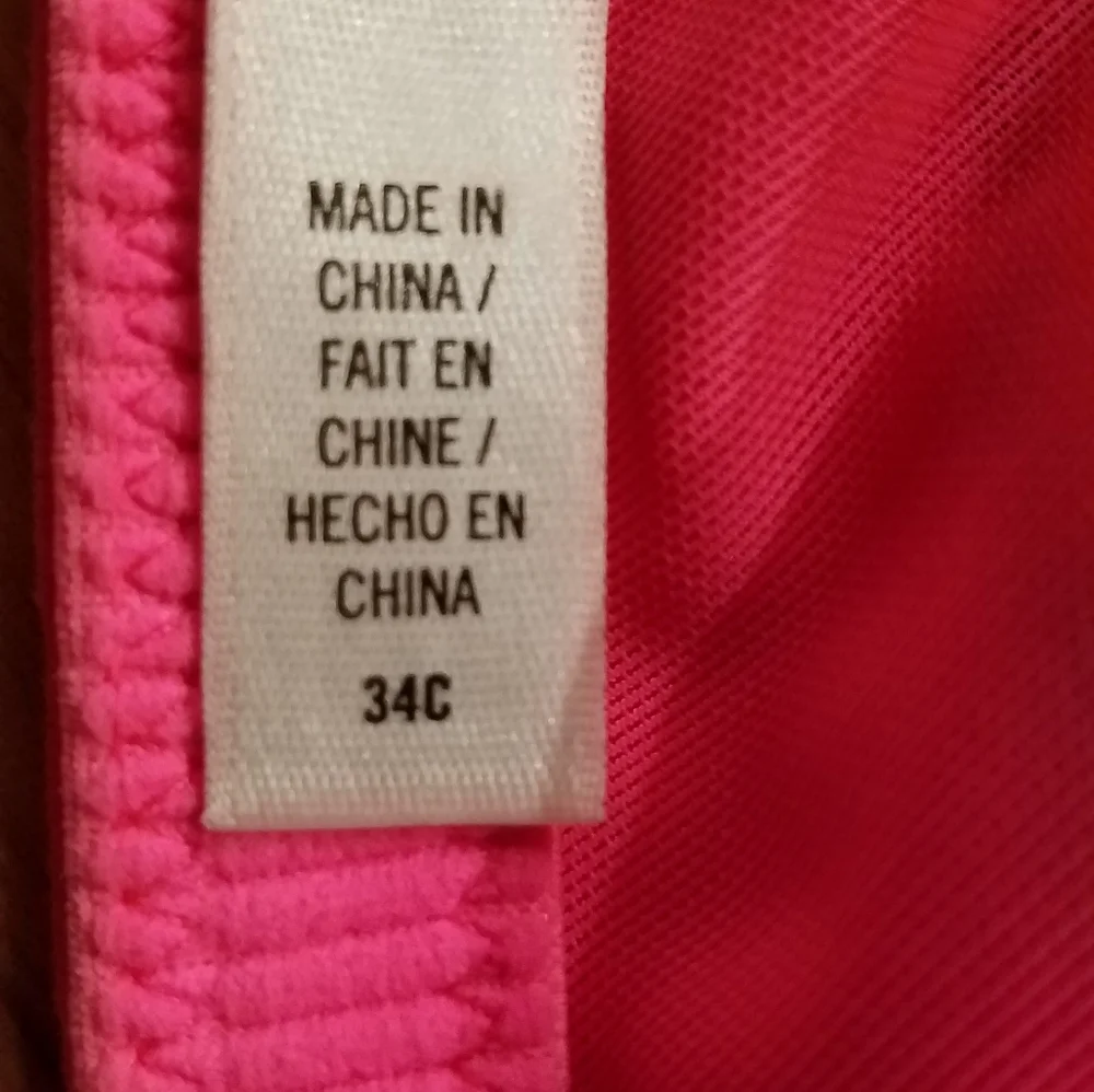 VICTORIA’S SECRET VSX Sport Racerback Sports Bra Size 34C - Picture 7 of 9